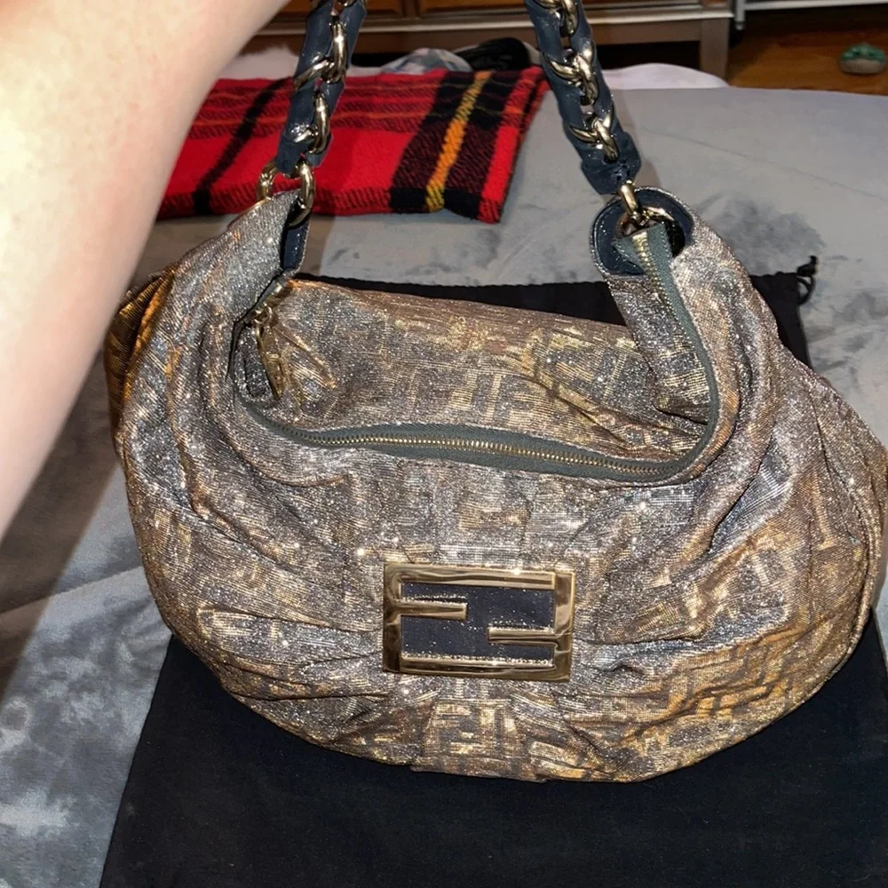 ❌ SOLD❌ FENDI ZUCCA MIA HOBO WITH GLITTER pristine condition *RARE FIND* Gorgeou - Picture 3 of 16